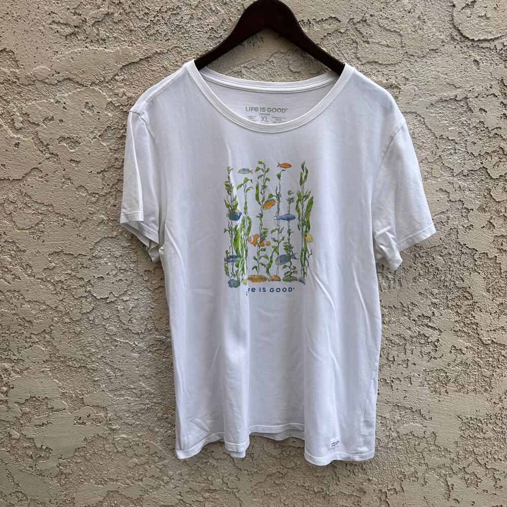 Life Is Good Fish Graphic T Shirt Size Womens XL
